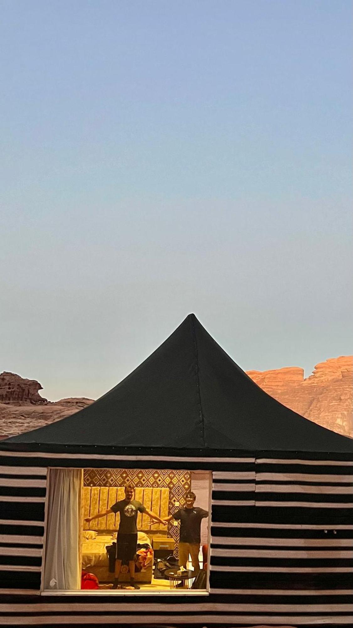 Rum Stardust Luxury Camp Wadi Rum Bagian luar foto