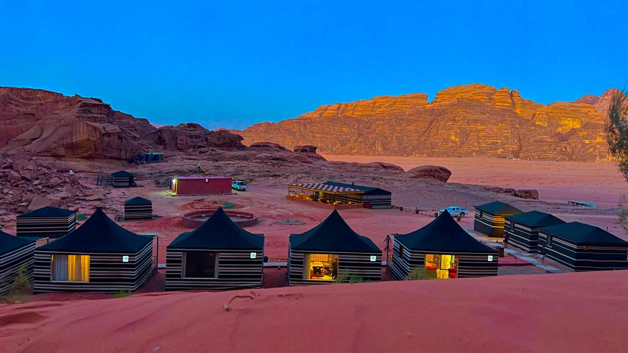 Rum Stardust Luxury Camp Wadi Rum Bagian luar foto